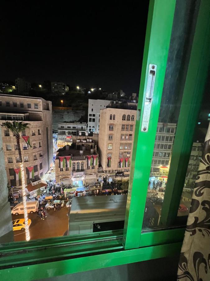 Downtown Hawaa Amman Hotel ภายนอก รูปภาพ
